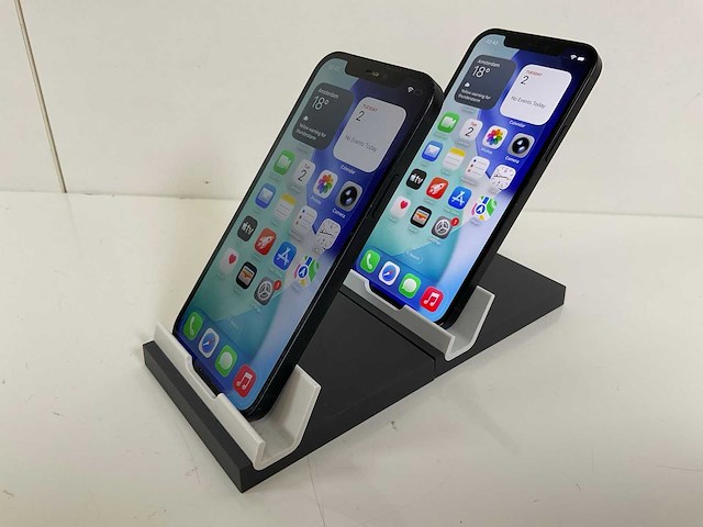Apple iphone 12 - 128 gb - black (2x) - afbeelding 3 van  6