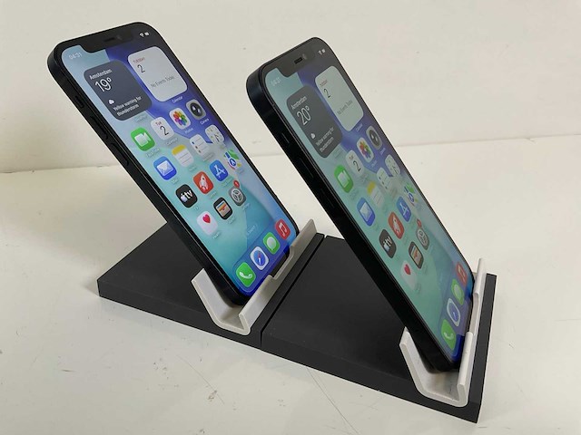 Apple iphone 12 - 128 gb - black (2x) - afbeelding 4 van  5