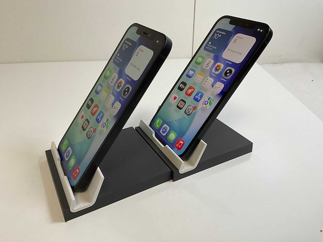 Apple iphone 12 - 128 gb - black (2x) - afbeelding 4 van  5