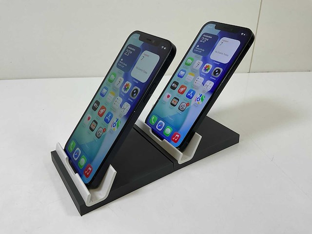 Apple iphone 12 - 128 gb - black (2x) - afbeelding 4 van  6