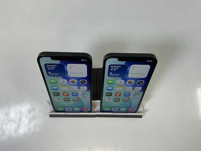 Apple iphone 12 - 128 gb - black (2x) - afbeelding 2 van  5