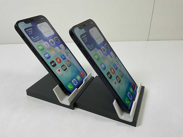 Apple iphone 12 - 128 gb - black (2x) - afbeelding 3 van  5