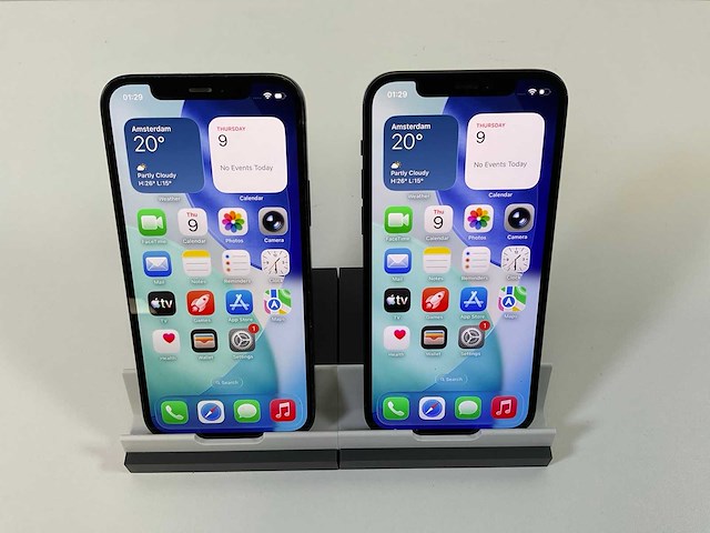 Apple iphone 12 - 128 gb - black (2x) - afbeelding 1 van  5