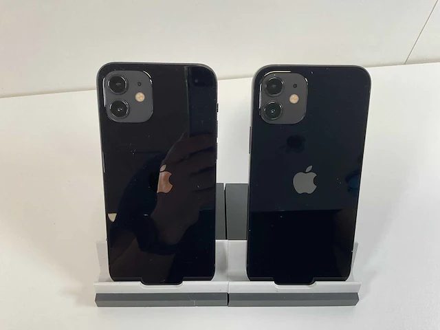 Apple iphone 12 - 128 gb - black (2x) - afbeelding 5 van  5