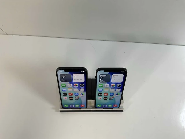 Apple iphone 12 - 128 gb - black (2x) - afbeelding 2 van  5