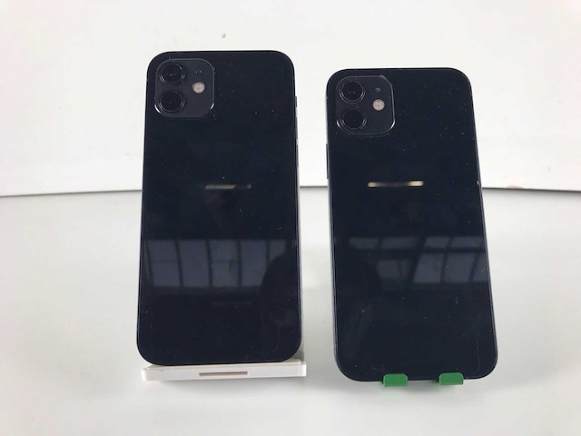 Apple iphone 12 - 128/256 gb - black (2x) - afbeelding 5 van  5