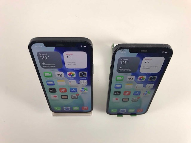 Apple iphone 12 - 128/256 gb - black (2x) - afbeelding 4 van  5