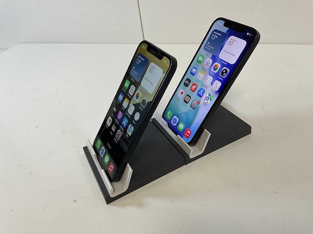 Apple iphone 12 - 256 gb - black (2x) - afbeelding 2 van  4