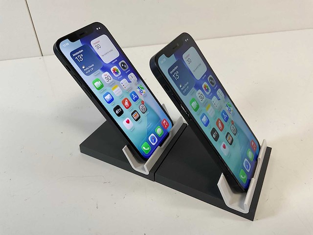 Apple iphone 12 - 256 gb - black (2x) - afbeelding 3 van  5