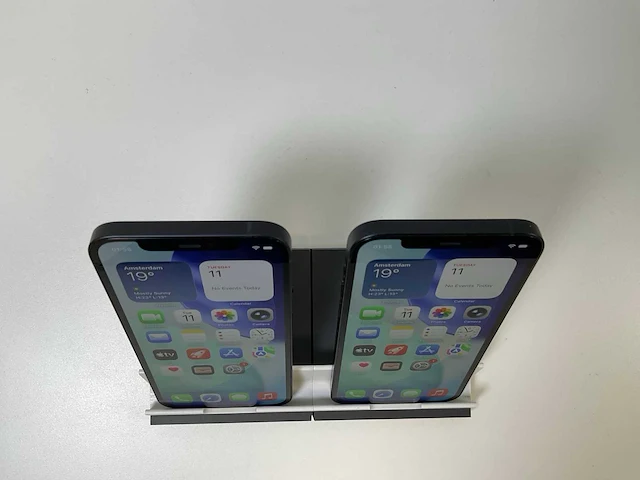 Apple iphone 12 - 256 gb - black (2x) - afbeelding 2 van  5