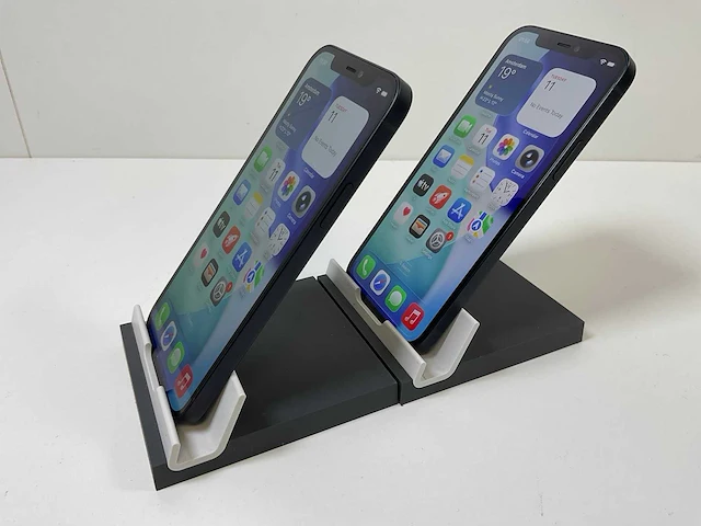 Apple iphone 12 - 256 gb - black (2x) - afbeelding 4 van  5
