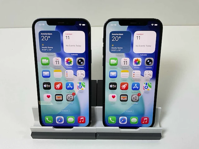 Apple iphone 12 - 256 gb - black (2x) - afbeelding 1 van  5