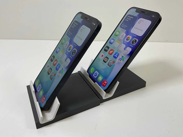 Apple iphone 12 - 256 gb - black (2x) - afbeelding 2 van  5