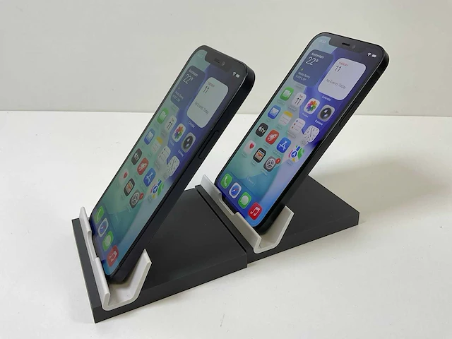 Apple iphone 12 - 256 gb - black (2x) - afbeelding 4 van  5