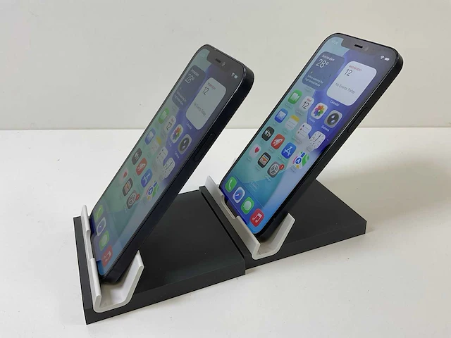 Apple iphone 12 - 256 gb - black (2x) - afbeelding 4 van  5