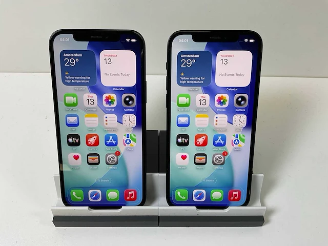 Apple iphone 12 - 256 gb - black (2x) - afbeelding 1 van  5