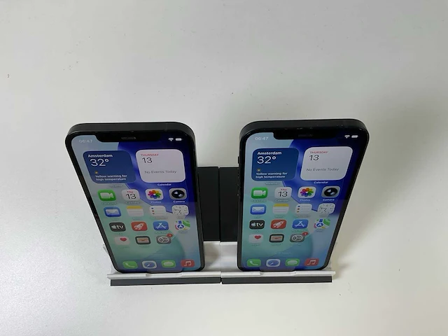 Apple iphone 12 - 256 gb - black (2x) - afbeelding 2 van  5