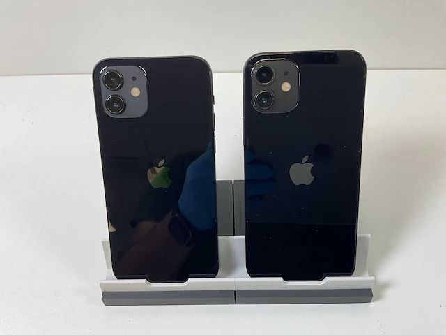 Apple iphone 12 - 256 gb - black (2x) - afbeelding 5 van  5