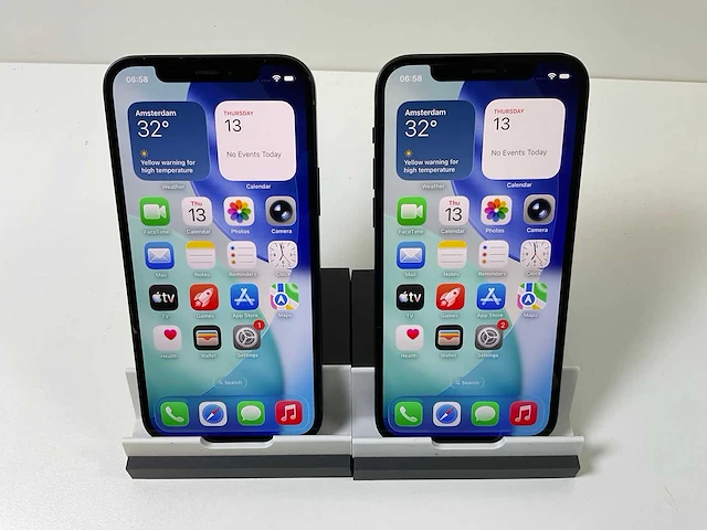 Apple iphone 12 - 256 gb - black (2x) - afbeelding 1 van  4