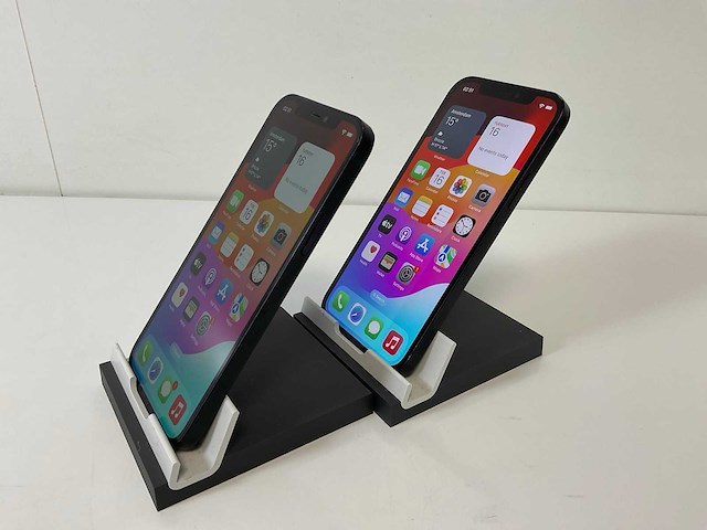 Apple iphone 12 - 64 gb - black (2x) - afbeelding 5 van  6