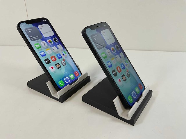 Apple iphone 12 - 64 gb - black (2x) - afbeelding 3 van  6