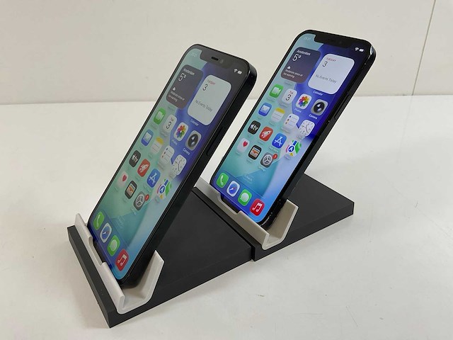 Apple iphone 12 - 64 gb - black (2x) - afbeelding 3 van  6