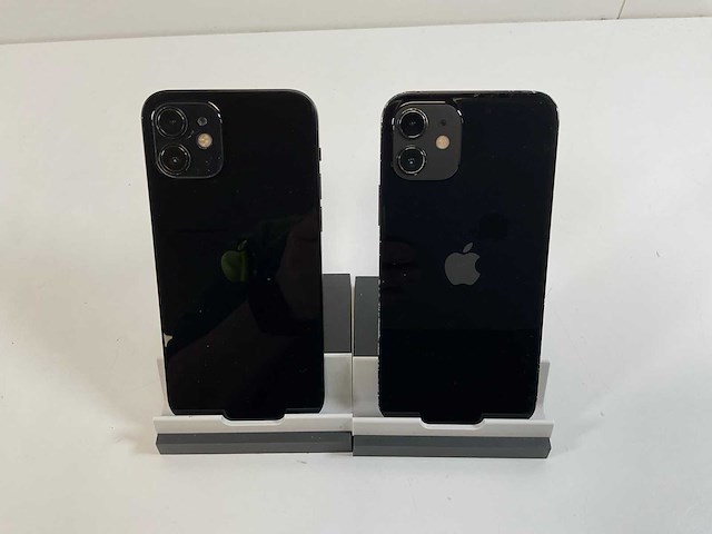 Apple iphone 12 - 64 gb - black (2x) - afbeelding 4 van  6