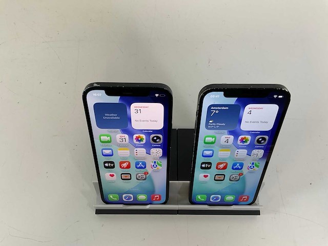 Apple iphone 12 - 64 gb - black (2x) - afbeelding 2 van  5