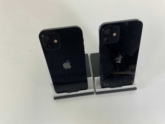 Apple iphone 12 - 64 gb - black (2x) - afbeelding 5 van  5