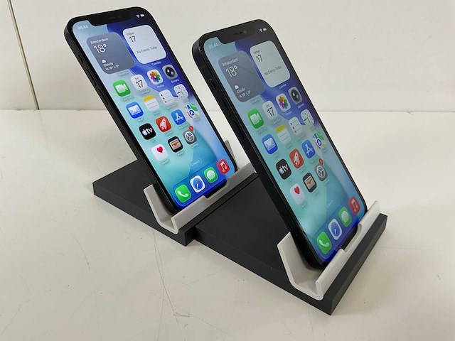 Apple iphone 12 - 64 gb - black (2x) - afbeelding 2 van  2
