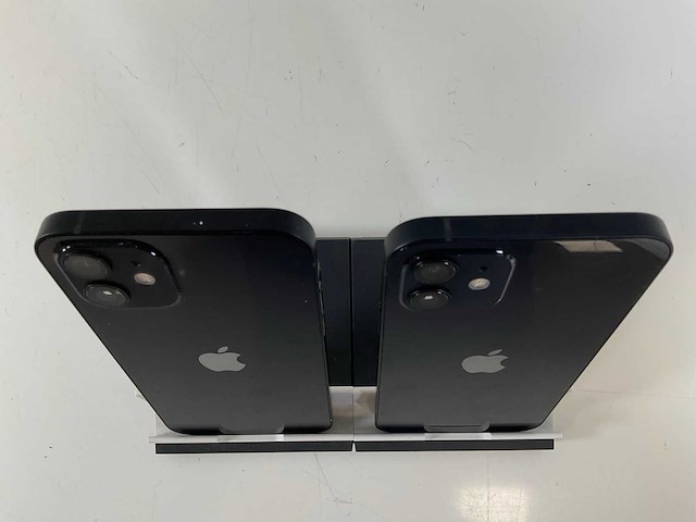 Apple iphone 12 - 64 gb - black (2x) - afbeelding 4 van  4