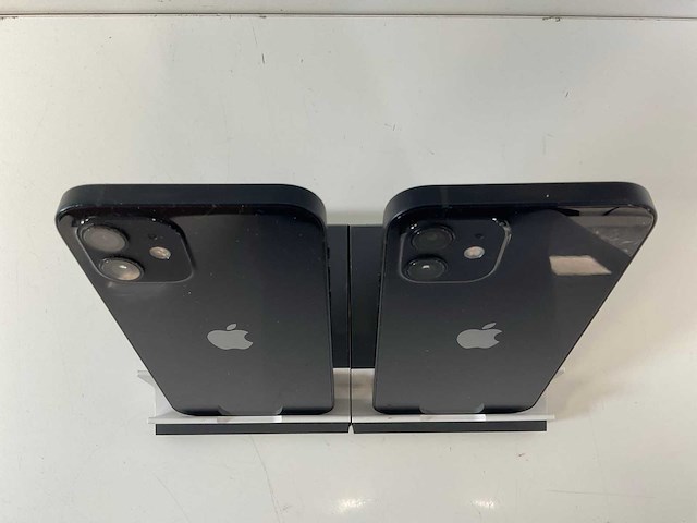 Apple iphone 12 - 64 gb - black (2x) - afbeelding 5 van  5