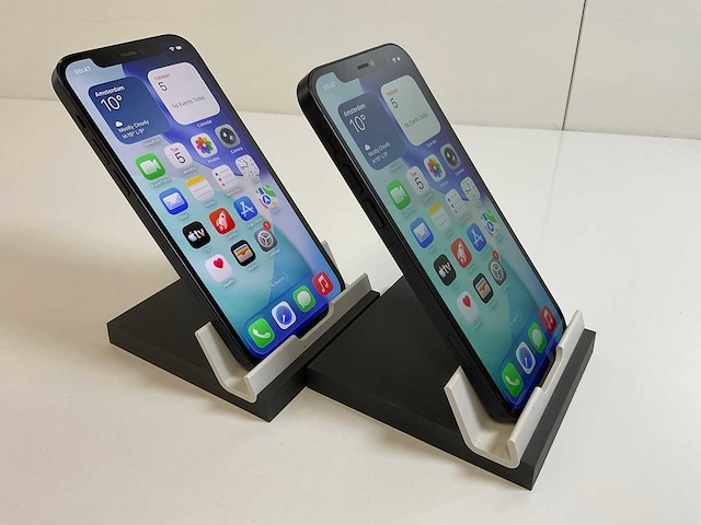 Apple iphone 12 - 64 gb - black (2x) - afbeelding 3 van  5