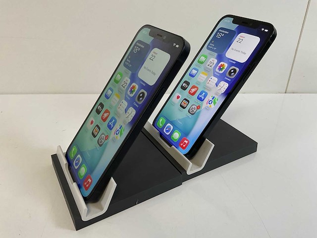Apple iphone 12 - 64 gb - black (2x) - afbeelding 4 van  5