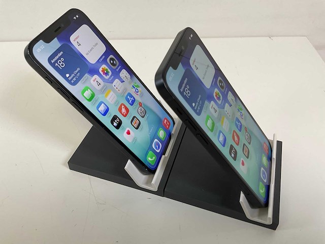 Apple iphone 12 - 64 gb - black (2x) - afbeelding 2 van  3