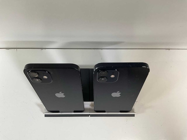 Apple iphone 12 - 64 gb - black (2x) - afbeelding 3 van  3