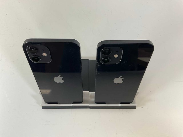 Apple iphone 12 - 64 gb - black (2x) - afbeelding 5 van  5