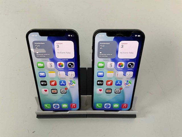 Apple iphone 12 - 64 gb - black (2x) - afbeelding 2 van  5