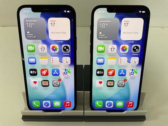 Apple iphone 12 - 64 gb - black (2x) - afbeelding 1 van  5