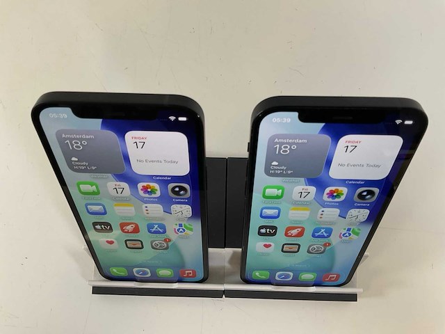 Apple iphone 12 - 64 gb - black (2x) - afbeelding 2 van  5