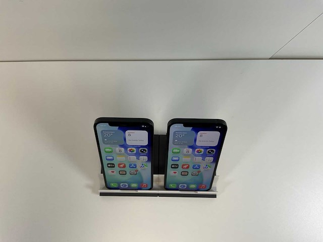Apple iphone 12 - 64 gb - black (2x) - afbeelding 2 van  5
