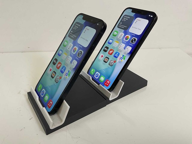 Apple iphone 12 - 64 gb - black (2x) - afbeelding 3 van  5