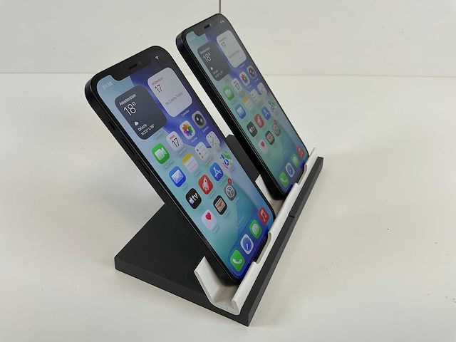 Apple iphone 12 - 64 gb - black (2x) - afbeelding 3 van  5