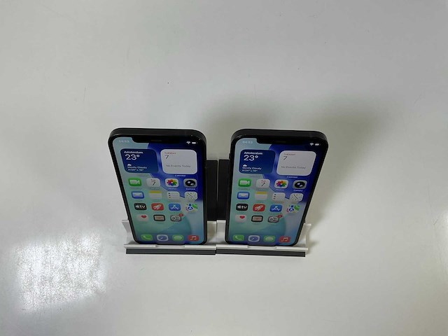 Apple iphone 12 - 64 gb - black (2x) - afbeelding 2 van  5