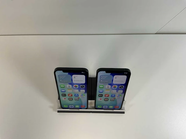 Apple iphone 12 - 64 gb - black (2x) - afbeelding 2 van  5