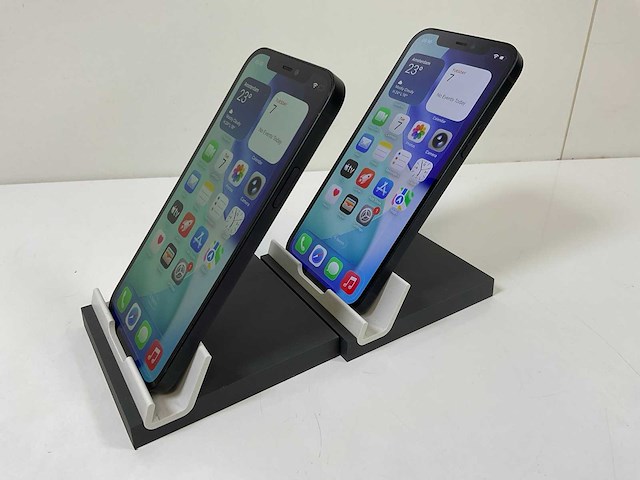 Apple iphone 12 - 64 gb / 128 gb - black (2x) - afbeelding 3 van  4