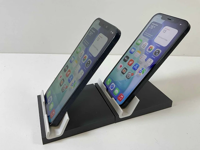Apple iphone 12 - 64 gb / 256 gb - black (2x) - afbeelding 4 van  5