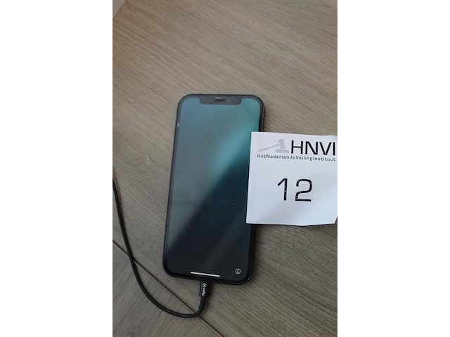 Apple iphone 12 64 gb met laadsnoer - afbeelding 2 van  3