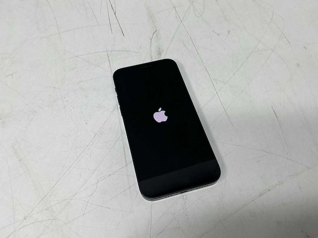 Apple iphone 12 mobiele telefoon 6,1 inch - afbeelding 3 van  8