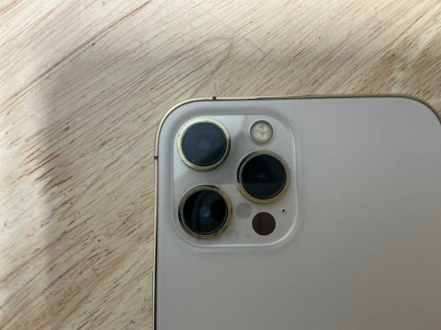 Apple iphone 12 pro max mobiele telefoon (2x) - afbeelding 4 van  5